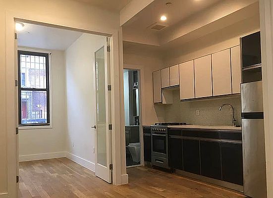 2nd image of 751 De Kalb Ave #1A