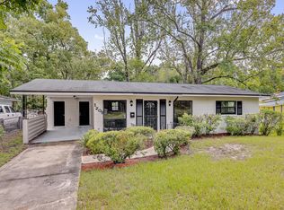 1209 Ribault River Dr, Jacksonville, FL 32208