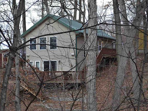 3rd image of 10898 N Lower Lake Shore Dr