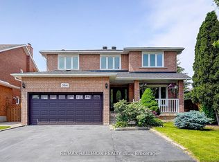 364 Castlehill Rd #BASEMENT, Vaughan, ON L6A 1N7
