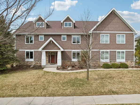 810 Big Stone Trl, Middleton, WI 53562