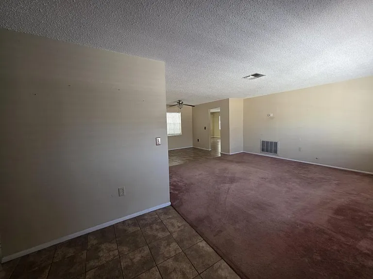 2052 Deltona Blvd — Photo 2