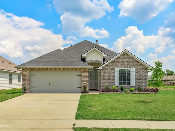 4165 Grassy Lake Dr, Bossier City, LA 71111