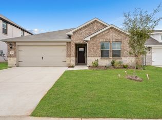 2221 Horseshoe Ln, Seagoville, TX 75159