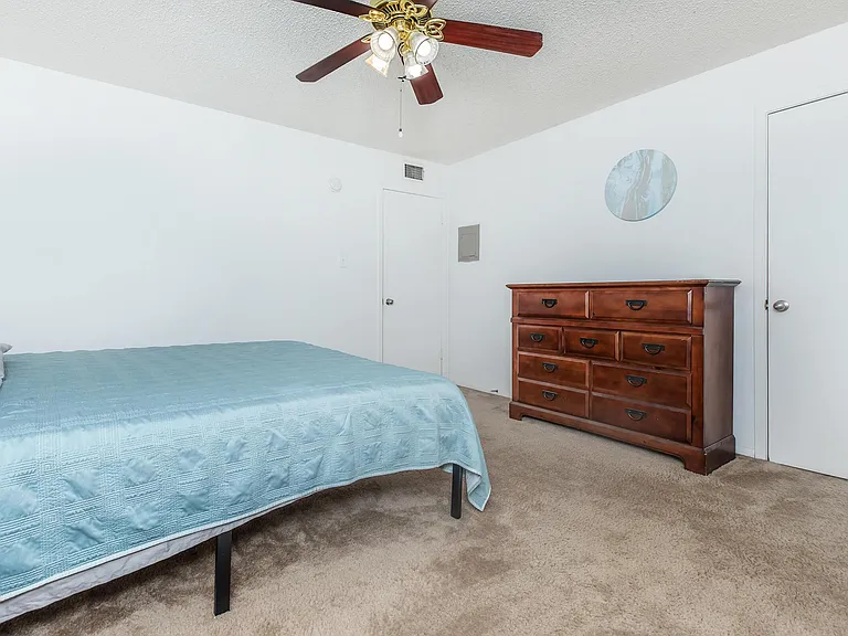 Rock Brook Apartments — Photo 25