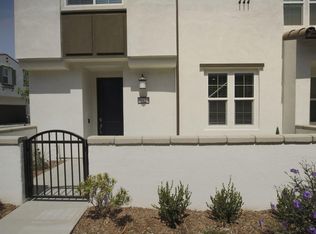 32423 Town Square Dr, Menifee, CA 92584