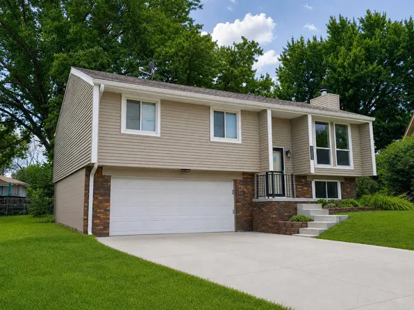 3521 W Dutchman Cir, Bellevue, NE 68123