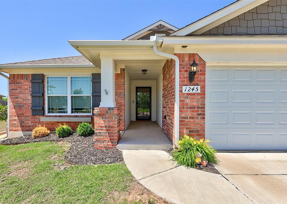 1st image of 1245 SW 154th Ter