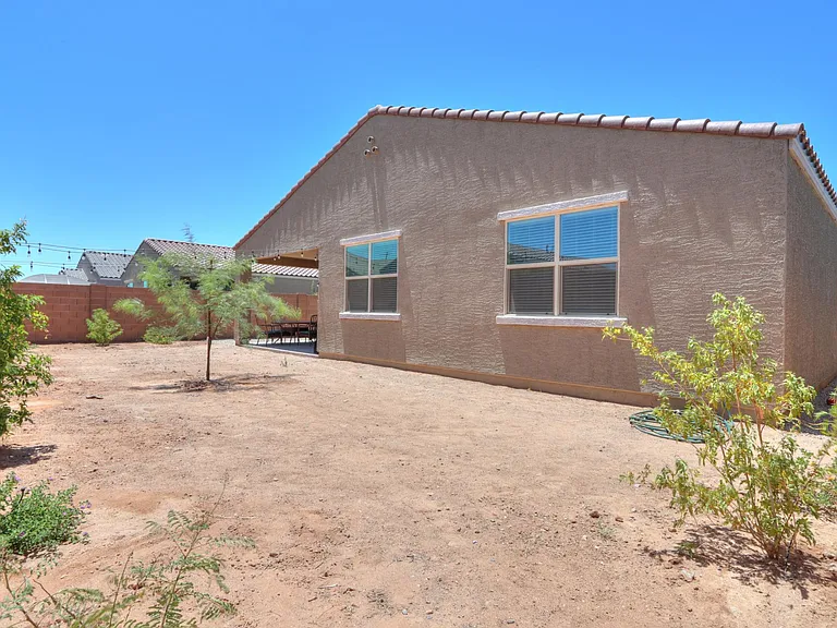 264 S San Gregorio Ln — Photo 35