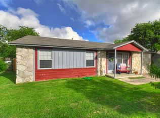 1005 N Crosby Ave, White Settlement, TX 76108