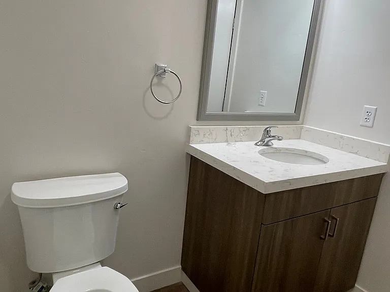 2309 K St #200 — Photo 11
