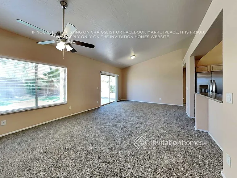 11634 W Clover Way — Photo 4