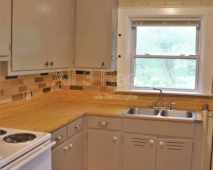 19 Calhoun Rd #B — Photo 14