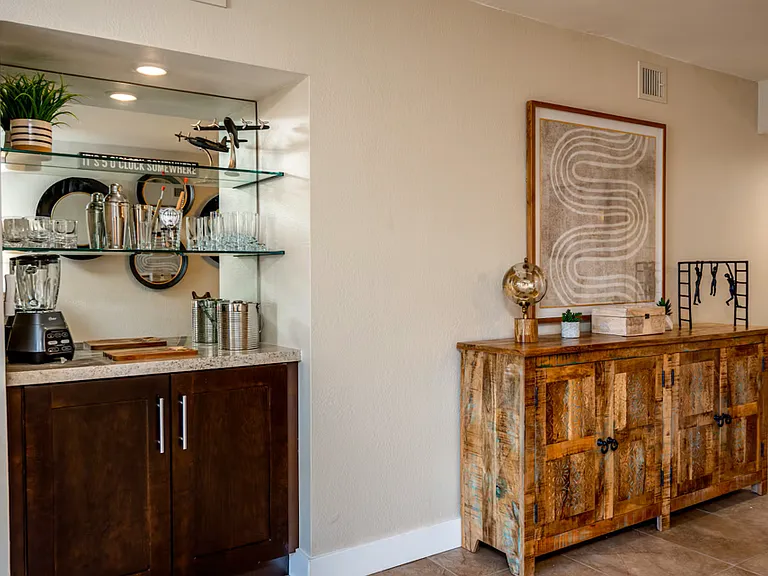 7625 E Camelback Rd #126B — Photo 4