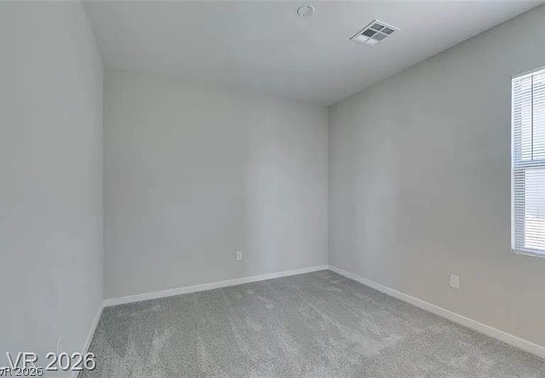 109 Medianoche St — Photo 35
