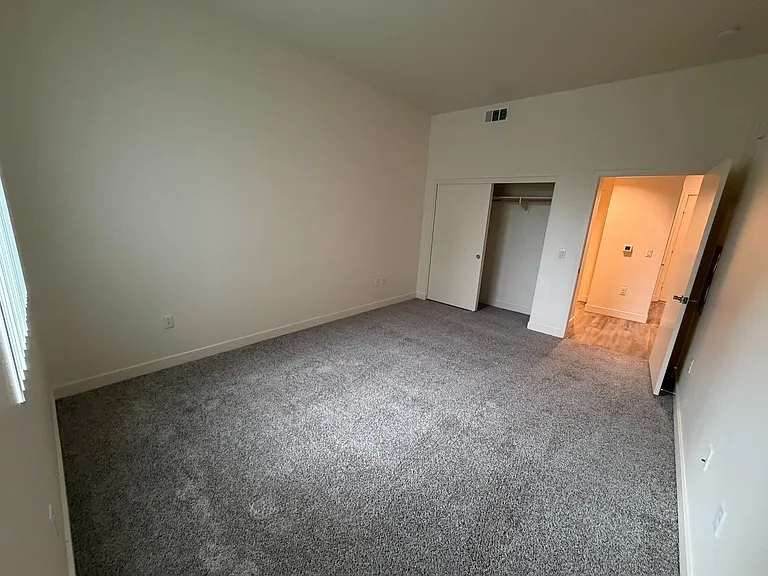 Mission Lofts — Photo 44