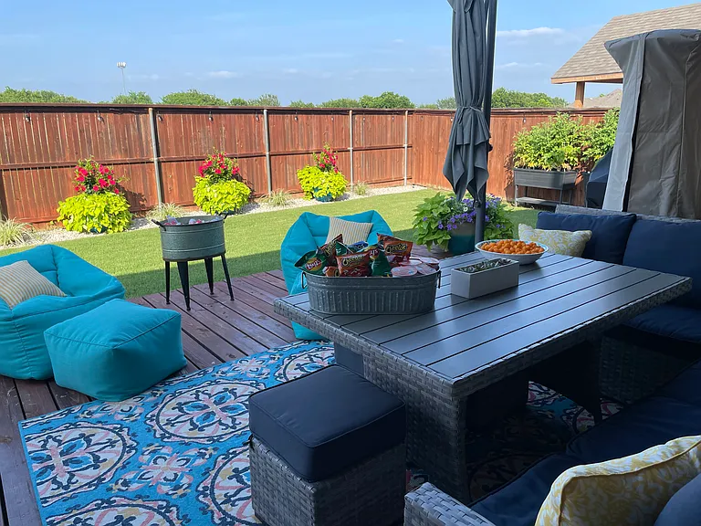 2842 Exeter Dr — Photo 4
