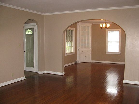 5th image of 1903 Huffman Blvd