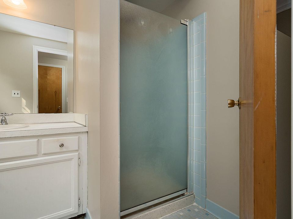 707 Rutgers Rd, photo 27