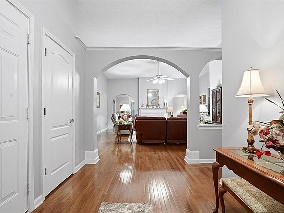 3rd image of 1408 Prospect View Ct