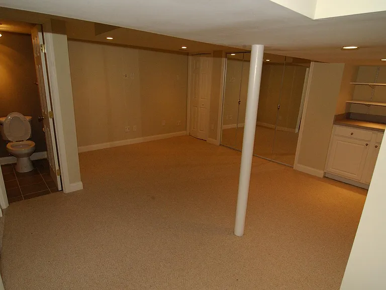 3100 Parker Ave — Photo 5