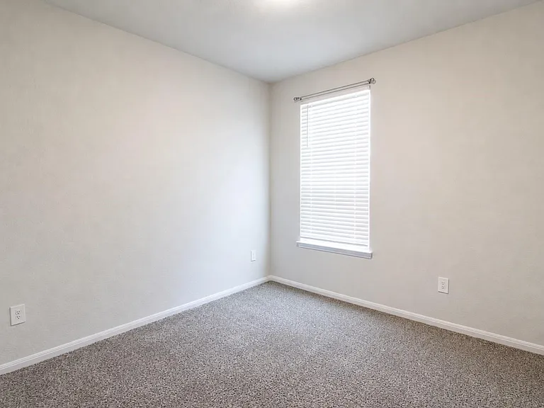 14706 Pinion Ct — Photo 17