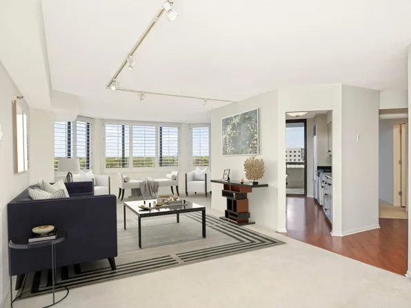 6566 France Ave S APT 1001, Edina, MN 55435