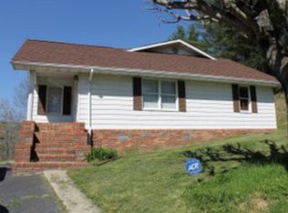 747 Old Clintwood Hwy, Clintwood, VA 24228