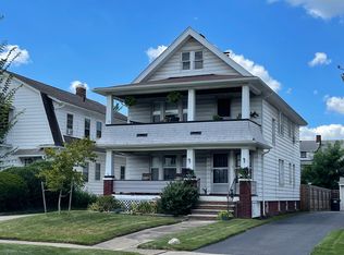 2054 Bunts Rd FLOOR 2, Lakewood, OH 44107