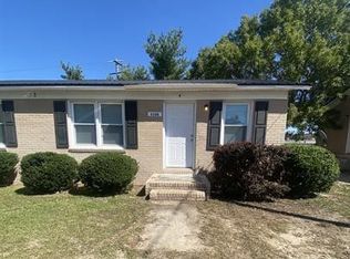 114 Calvin St APT A, Spring Lake, NC 28390
