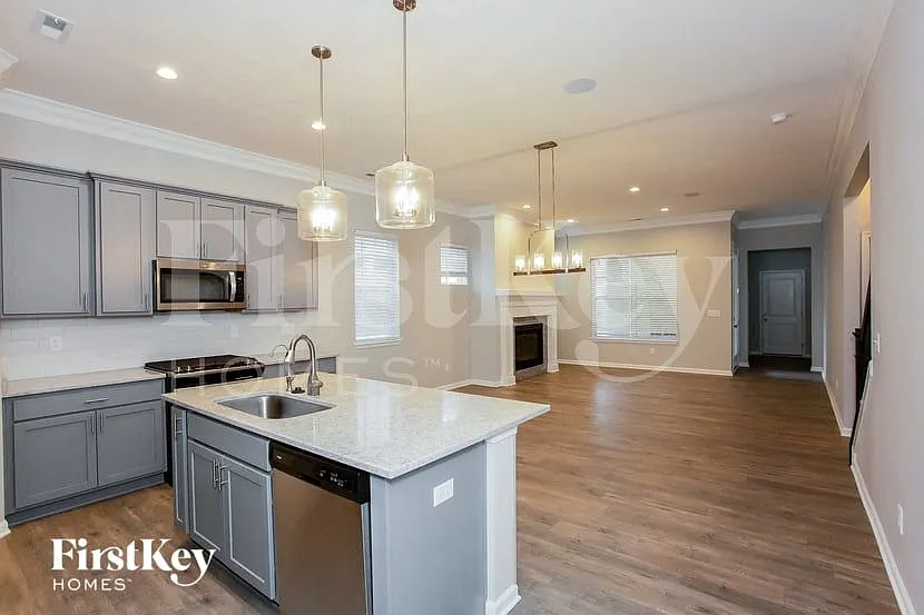 3 bed, 3.0 bath, 1964 sqft, $2,890 — Photo 4