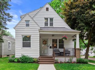 3745 S Herman St, Milwaukee, WI 53207