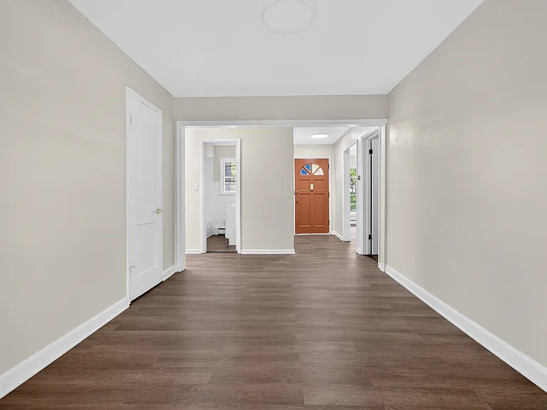 2206 S Courtland Ave — Photo 9