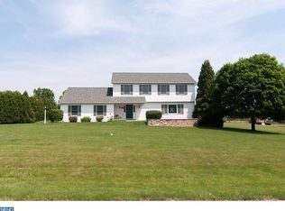 118 Lehigh Dr, Coatesville, PA 19320