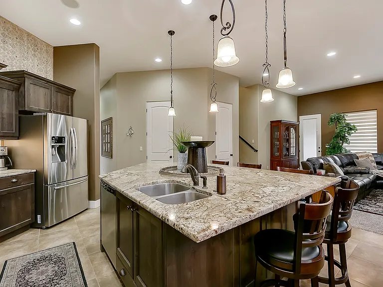 2893 S Brookwater Ln — Photo 4