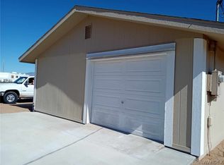 756 S Hoover Rd, Golden Valley, AZ 86413