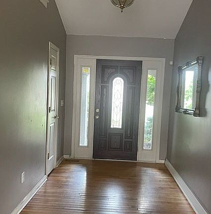4th image of 410 Foxhunt Dr