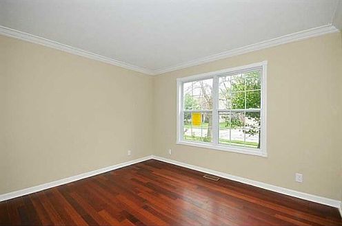 4th image of 392 Autumn Springs Dr
