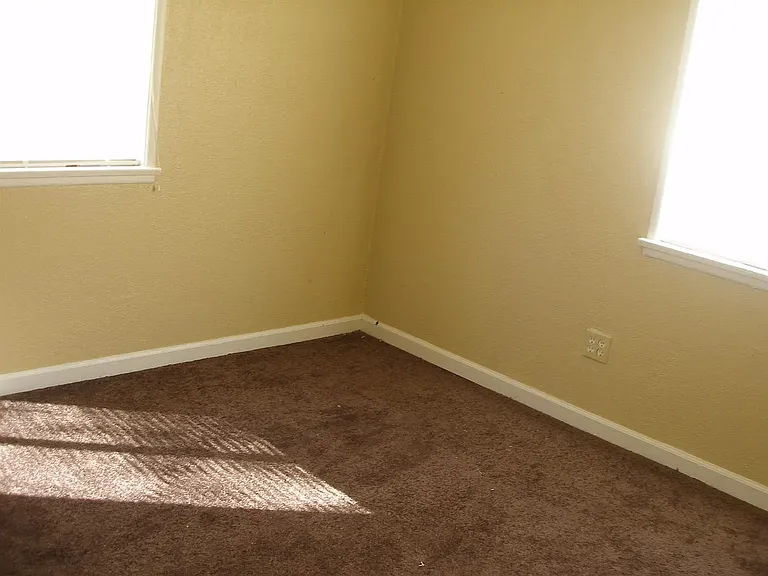 16693 City View Dr — Photo 13