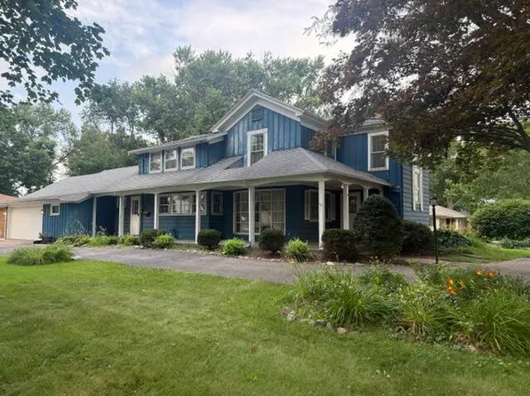 1106 E Boston Ave, Monmouth, IL 61462