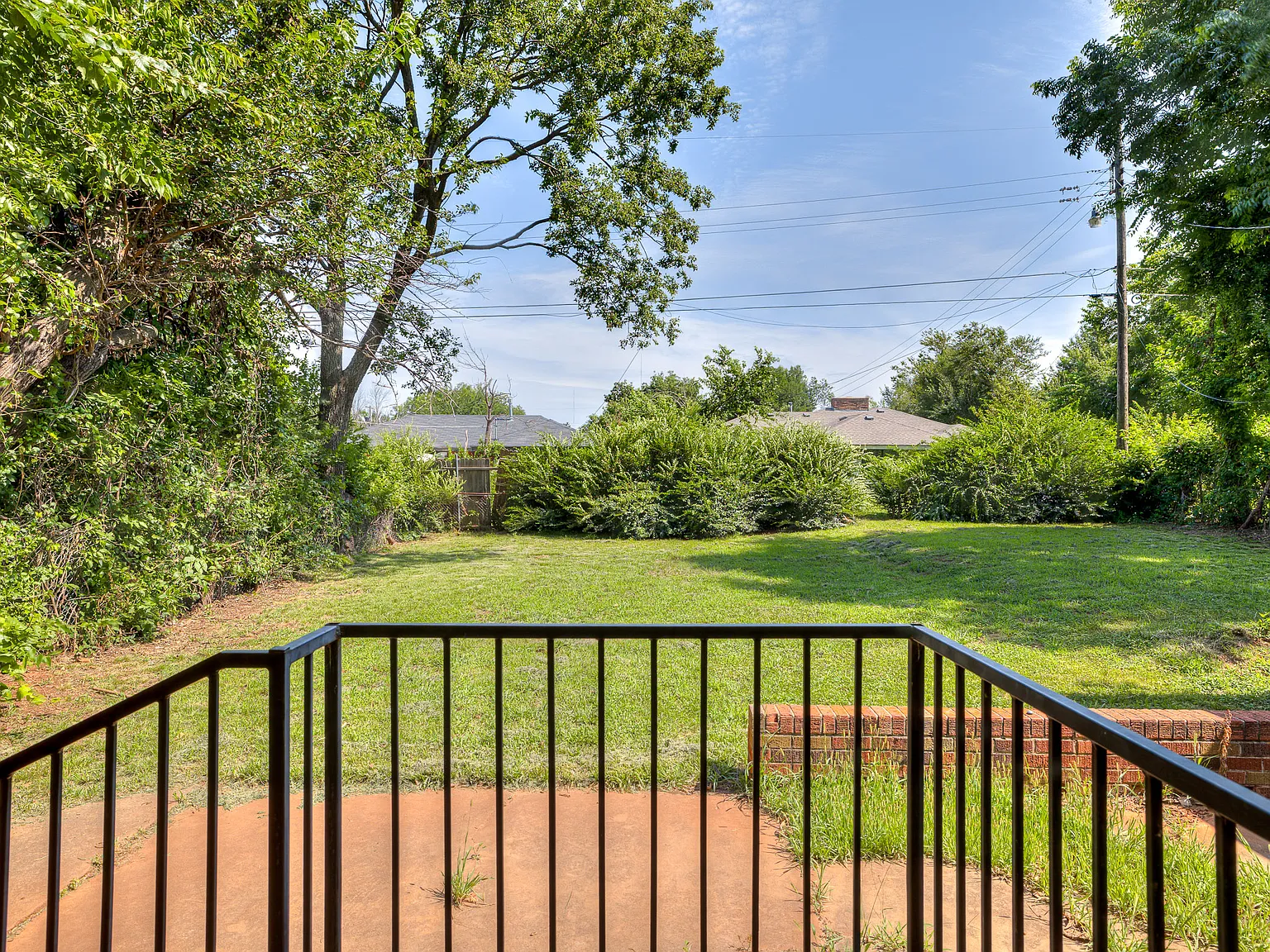 1221 NE 44th St (HW,OV - 300 limit) - 1 — Photo 1