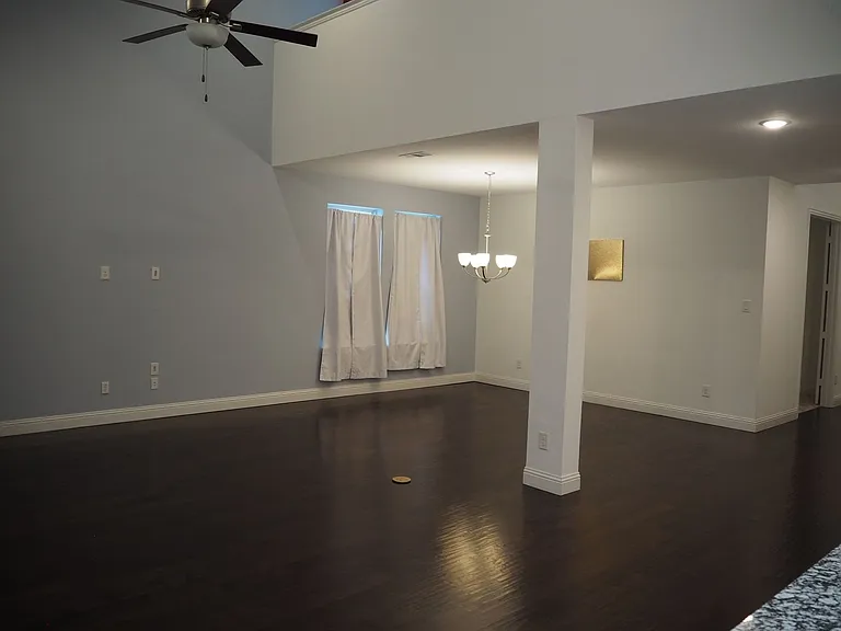 3721 Wildridge Blvd — Photo 9