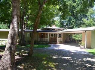 608 Greenleaf Dr, Lavonia, GA 30553