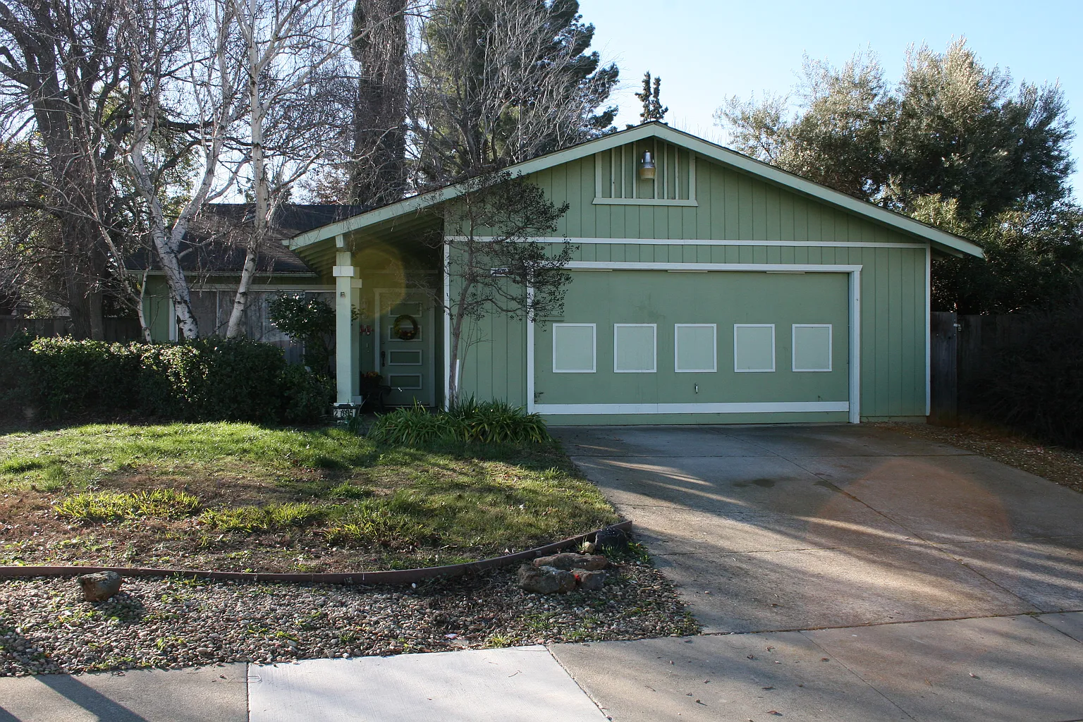 2005 Putnam St photo 1