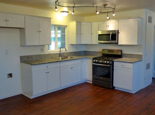 5542 B St SE, Washington, DC 20019