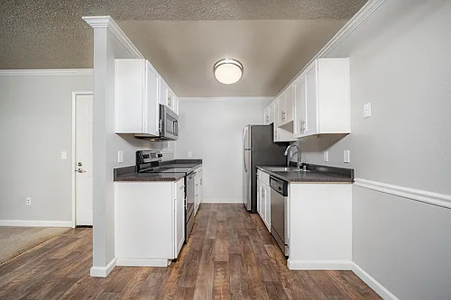 Plum Tree Apartments Photo 1