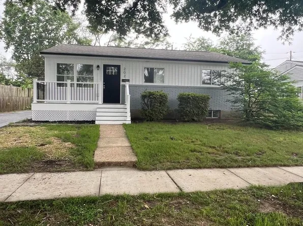 202 Hollywood Ct, Glen Burnie, MD 21060