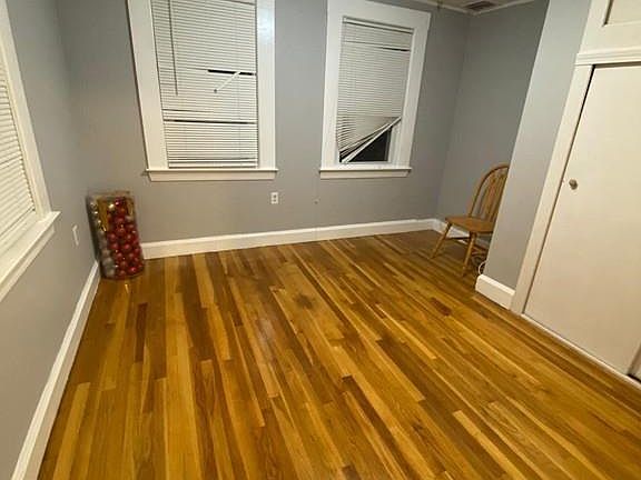5th image of 29 Hanson St #2