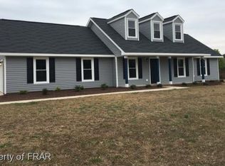 138 Tradewind Dr, Spring Lake, NC 28390