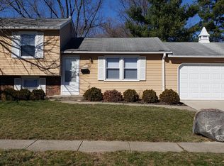 1760 Parkgate Rd, Columbus, OH 43229